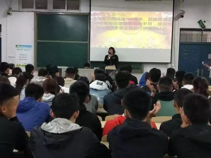https://mmbiz.qpic.cn/mmbiz_jpg/UHhBlXKEQ9cztjOTsaic1FW1cv5TocyyictVGiaZhwc94akicBKD8sciclhHQh2TgokQCicB2nJyXapIkZc3ZiaelDK7g/?wx_fmt=jpeg