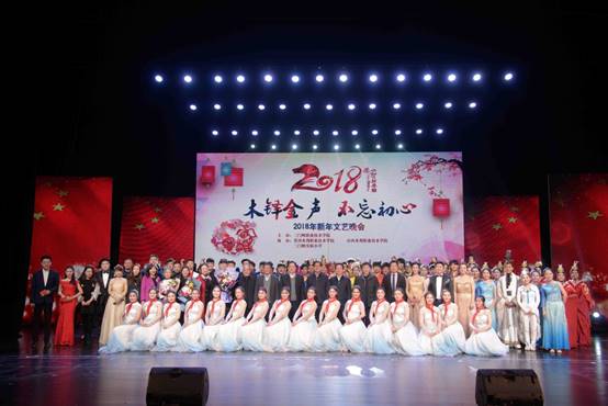 说明: C:\Users\Administrator\Desktop\新年\_DSC5693.jpg