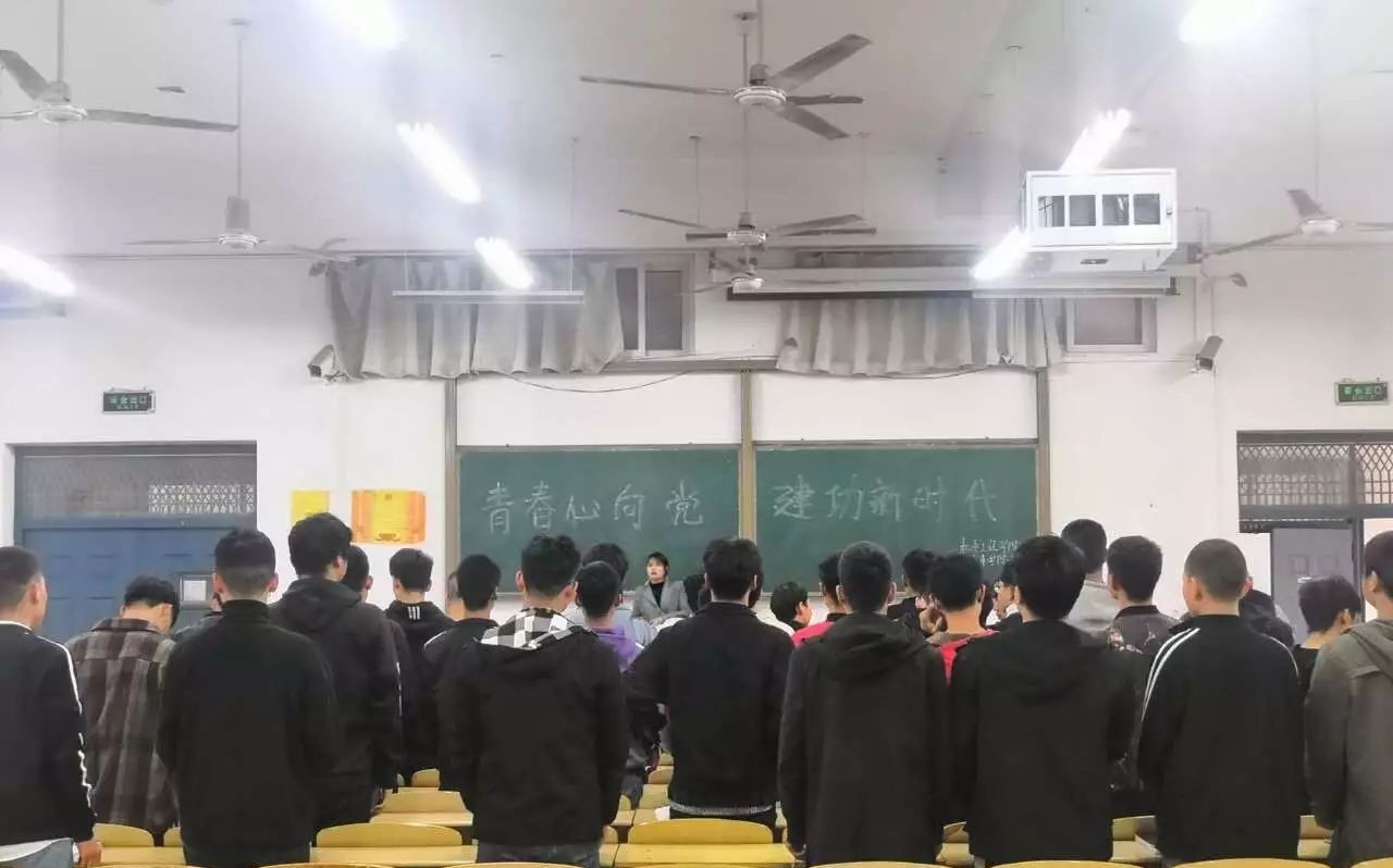 https://mmbiz.qpic.cn/mmbiz_jpg/UHhBlXKEQ9eGfG1cDZoPaHAWqUib5lDYdWzU54Ry32QBFv7w7HxyTTib9u3XlQuibgmJTJlkDYM8xnoAbhuXMF8oA/?wx_fmt=jpeg